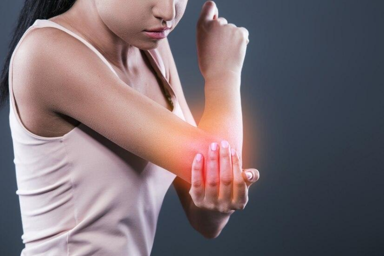 How Is Elbow Dislocation Diagnosed | Avant Orthopardics